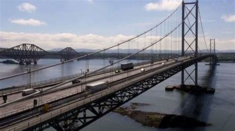 Forth Bridge: Facts, figures and photos - BBC News