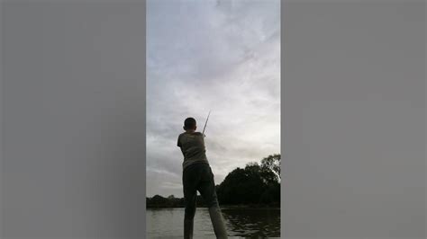 nice spod cast#shorts #fishing - YouTube