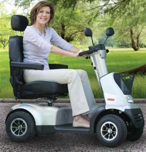 Top 5 Outdoor All Terrain Mobility Scooters for Elderly & Aging Seniors ...