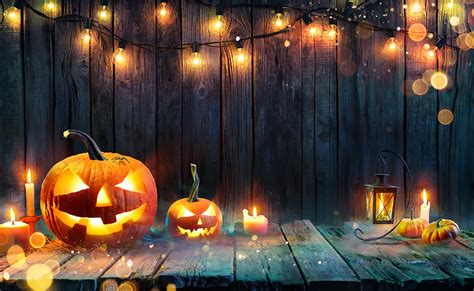 Decoración de Halloween: Luces LED y RGB de Nexxt Solutions para tu hogar