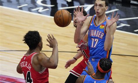 Thunder vs. Bulls: Best photos from OKC’s 123-102 loss to Chicago