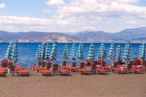 4 Stunning Nafplio Beaches Not To Miss!