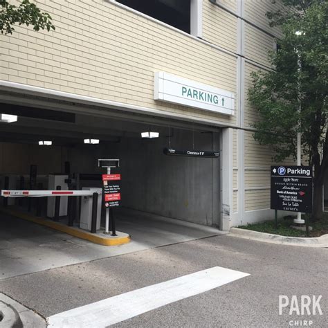 Parking for Lincoln Park Center | ParkChirp | Chicago's Cheapest Parking