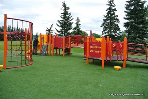 Avondale Park Playground, Grande Prairie, AB - calgaryplaygroundreview.com