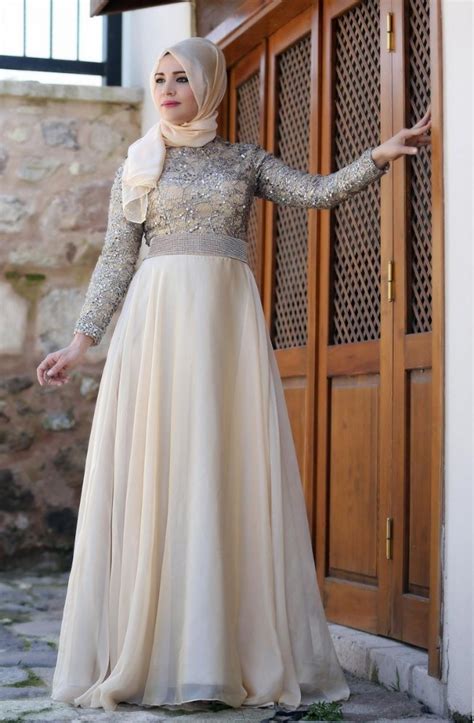 Fashion: Formal Muslim Dress - HijabiWorld