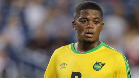 Leon Bailey Jamaica, Leon Bailey Jamaica Fotos Imago - First name leon ...