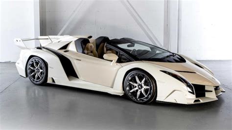 Lamborghini Veneno Roadster: ¡incautado y subastado!