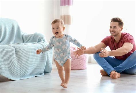 Tippy, Tippy, Toe: All About Your Baby’s First Step! - Firstcry Intelli ...