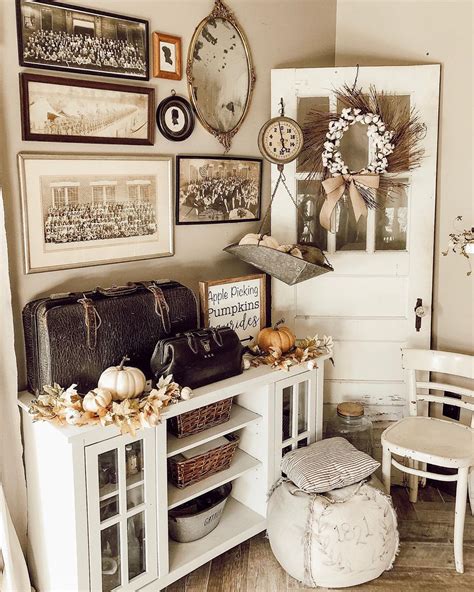 21 Antique & Vintage Home Decor Ideas | Extra Space Storage