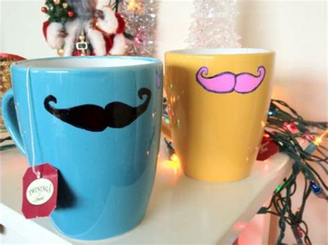 DIY Christmas Gifts: Personalized Coffee Mugs (Day 11) - Paperblog