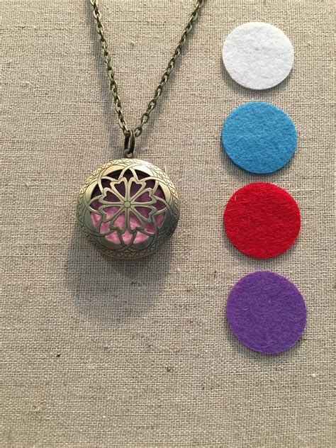 Essential Oil Diffuser Aromatherapy Pendant, Necklace silver or bronze