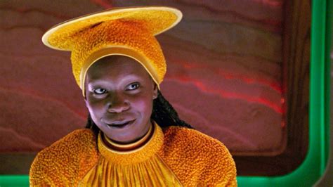 Whoopi Goldberg Was Determined To Get A Role In Star Trek: TNG Because Of Lt. Uhura