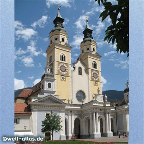 Photo Cathedral of Brixen, Italy | Welt-Atlas.de