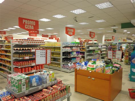 File:Supermarket Maxi.JPG - Wikimedia Commons