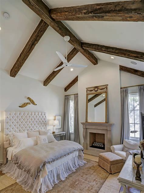 30+ Vaulted Bedroom Ceiling With Beams – DECOOMO