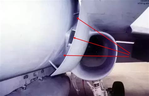 aircraft design - What is this F-18 Hornet "air intake" for? - Aviation ...