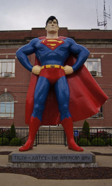 Superman statue in Metropolis, Illinois | Metropolis, Superman, Superman man of steel