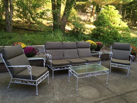 1950’s Vintage Wrought Iron Patio Furniture with Leaf Pattern and Upcycled Cushions – Haute Juice