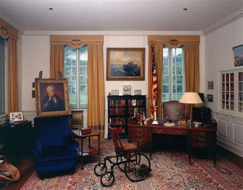 From Nixon to Obama—What Presidential Libraries Say about the Leaders ...