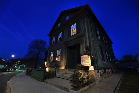 'I was psyched,' Lizzie Borden House guest says after ghost tour as he ...