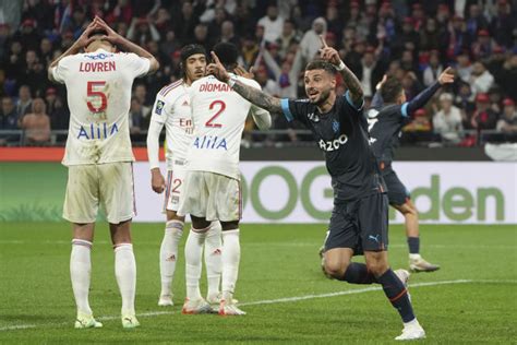 Ligue 1: Marseille defeats Lyon to reclaim second place