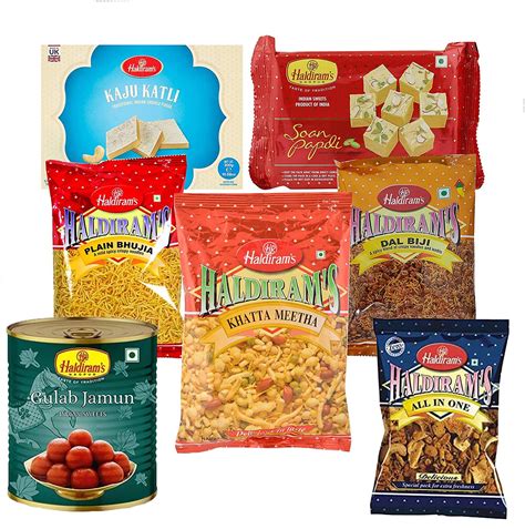 Buy GEMERIC Haldiram’s Sweets and Namkeen Christmas Gift Hamper – Haldiram’s Finely Selected ...