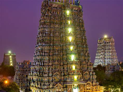 Meenakshi Temple lighted up in the evening - Madurai - Tamil-Nadu: Photos of Madurai | Pictures ...