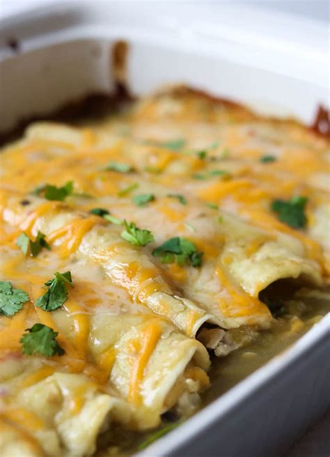 Easy Creamy Verde Chicken Enchiladas - Mom's Dinner