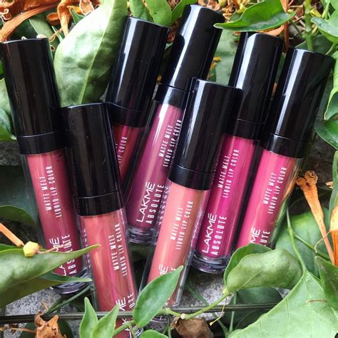 Lakme Absolute Matte Melt Liquid Lip Color Reviews, Shades, Benefits, Price: How To Use It?