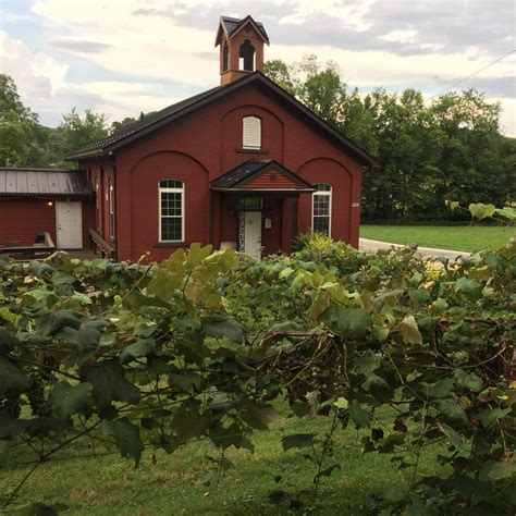 5 Unique Ohio Wineries That Are Perfect for a Weekend Getaway