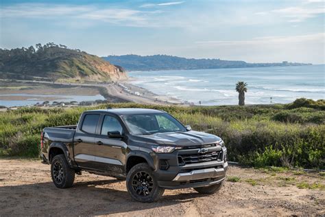 2023 Chevy Colorado Review: Sights, Sounds, and Sensations From Behind the Wheel | GearJunkie