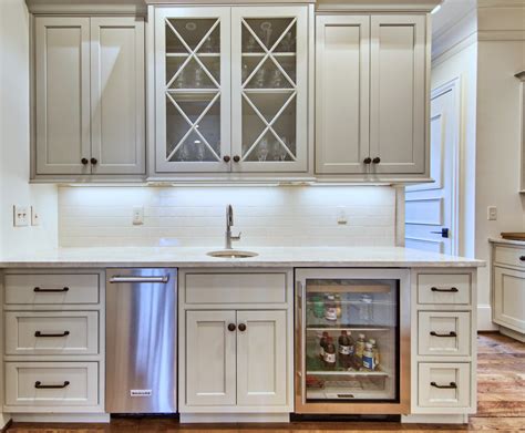 Kitchen Cabinet Door Styles Guide with Options Compared
