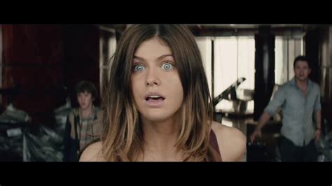 Alexandra Daddario - San Andreas 720p - YouTube