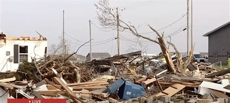 (WATCH) Missouri tornado kills at least 5 people, causing widespread damage