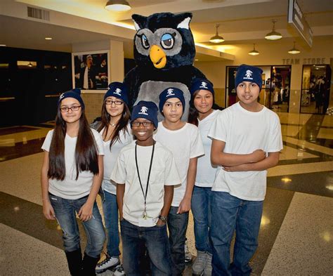 Kickstart Kids with #RiceUniversity Mascot | Rice university ...