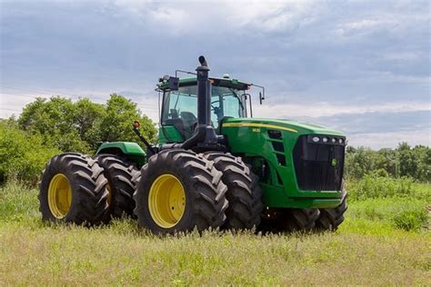 John Deere 9630: Specs, Engine, Transmission, Dimensions