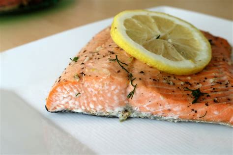 Salmon Fillet Recipe in the Oven - Munchkin Time