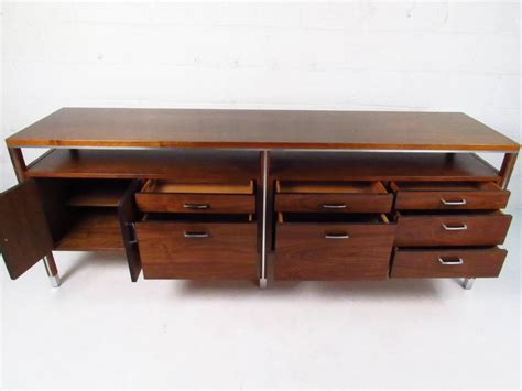 Mid-Century Modern Office Credenza by Directional at 1stdibs