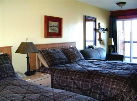 Lakeview Lodge - UPDATED 2017 Prices & Reviews (Harrison, Idaho) - TripAdvisor