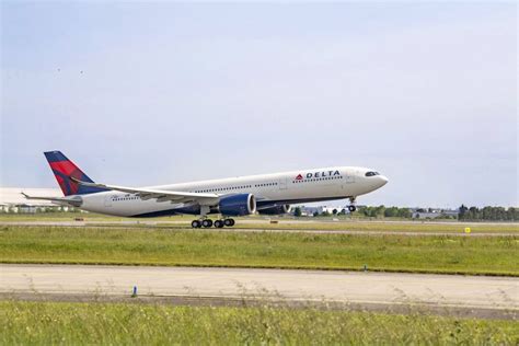 Delta launches 'COVID-free' flights to Europe on Tuesday - The Points Guy