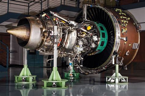 Jet Engine - One of the most powerful engines in the world. - المهندس ...