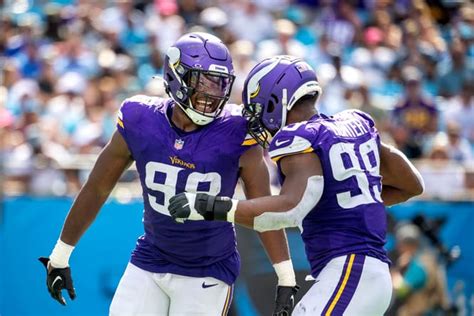 6 Players Vikings Must Re-Sign This Offseason - MinnesotaSportsFan