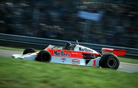 Wallpaper speed, legend, Formula 1, 1977, James Hunt, McLaren M26 ...