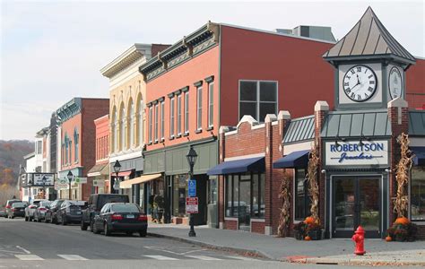 New Milford changes downtown parking restrictions