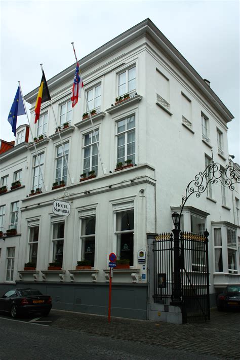 File:"Grand Hôtel du Commerce" of "Grand Hôtel", heden "Hotel Navarra" - Sint-Jakobsstraat 41 ...