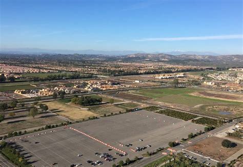 Big Orange Balloon Ride Soar Over The Great Park Irvine