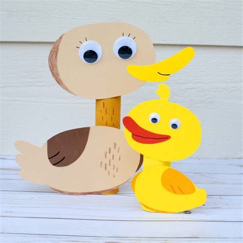 Five Little Ducks & Mother Duck Craft - Super Simple | Duck crafts ...