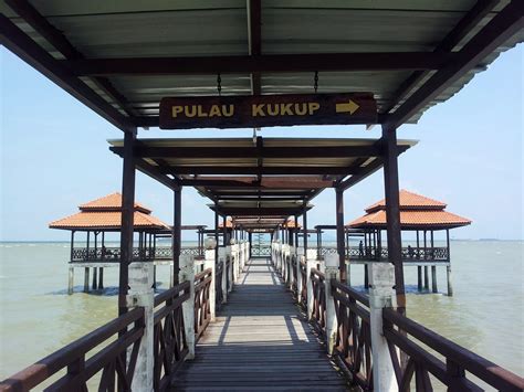 Pulau Kukup Johor National Park - Malaysia... I Luv U..