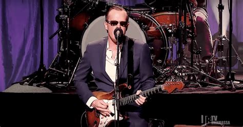 Joe Bonamassa To Release 'Live At The Sydney Opera House', Shares Pro ...