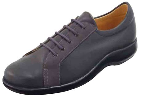 Ladies Orthopaedic Shoes – Ledbrook Clinic